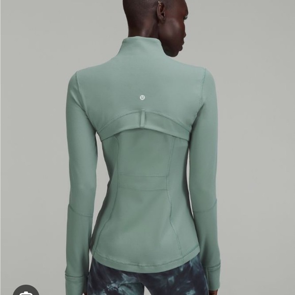 Lululemon define jacket size 6 color is tidewater teal - Picture 6 of 6
